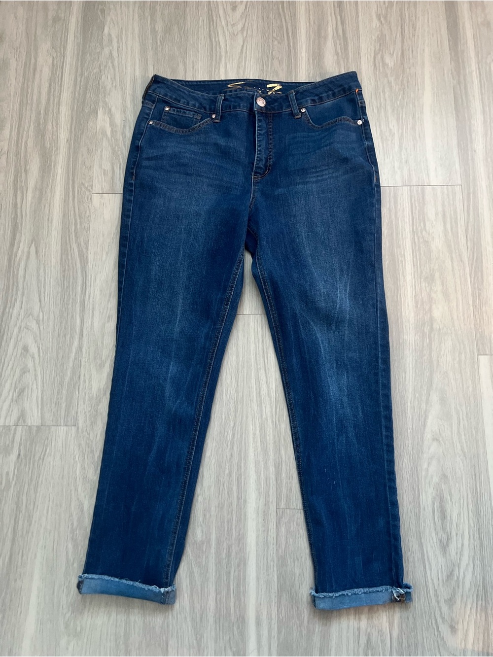 Seven7 Weekend Slim Fit Jeans Size 12 Dark Wash Cuffed Ankle Stretch